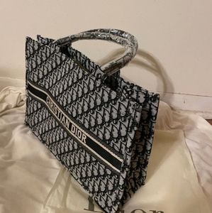 Dior tote bag